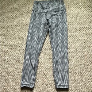 Lululemon wunder under leggings